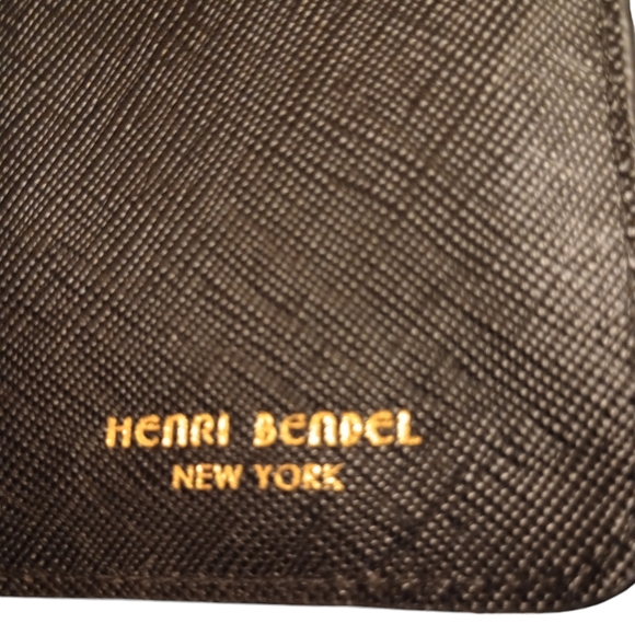 Henri Bendel iPhone Holder, Card Wallet - Picture 5 of 7